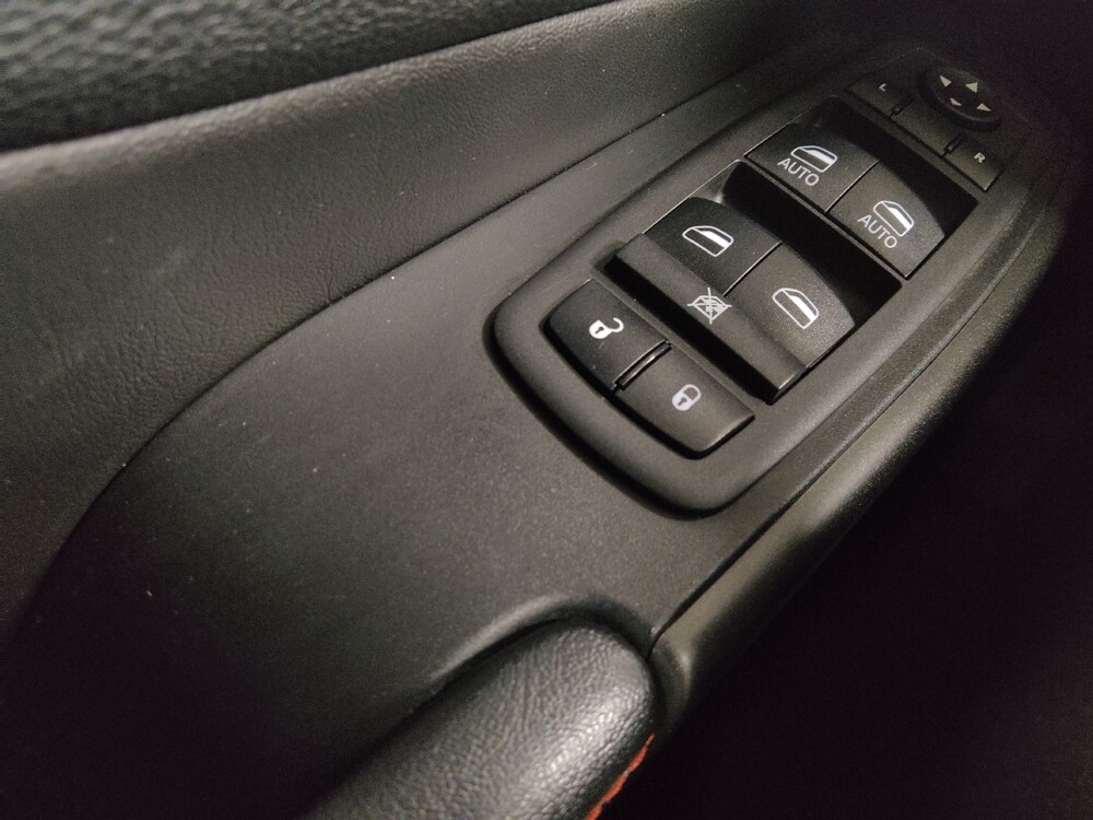 2020 Jeep Cherokee in Birmingham, AL 35215 - 18087975 27