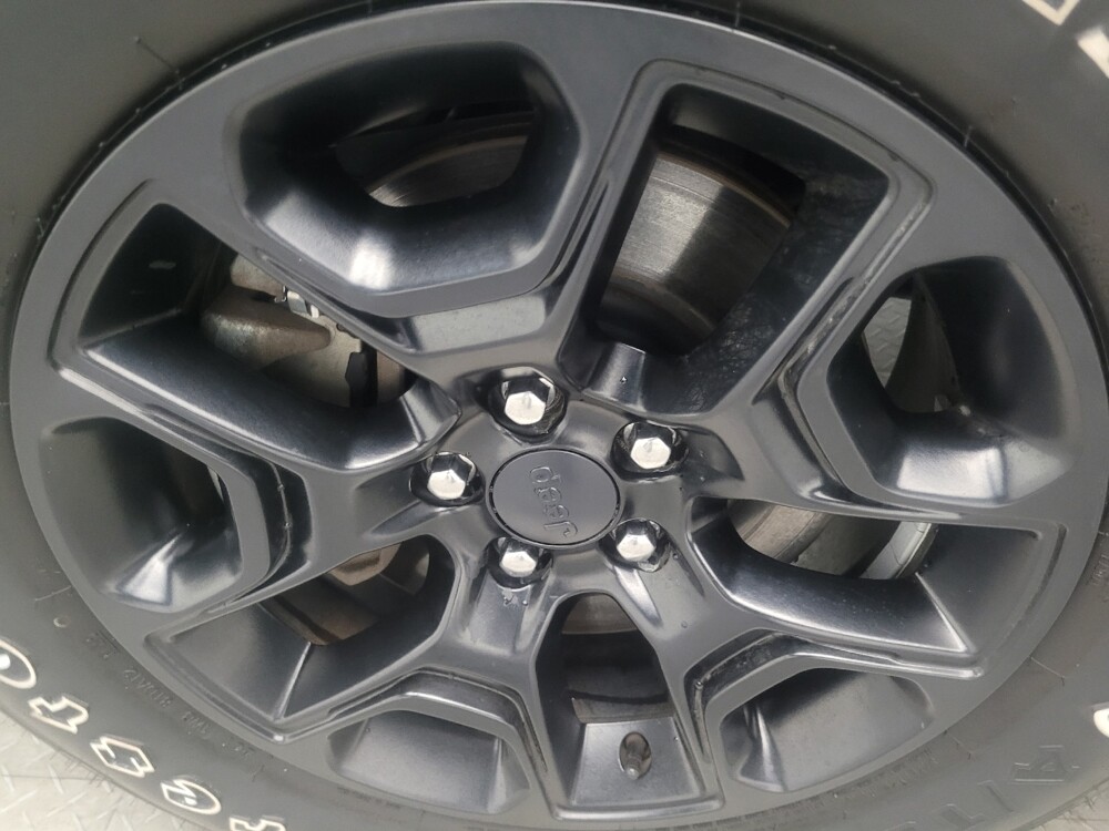 2020 Jeep Cherokee in Birmingham, AL 35215 - 18087975 31