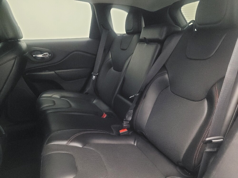 2020 Jeep Cherokee in Birmingham, AL 35215 - 18087975 18