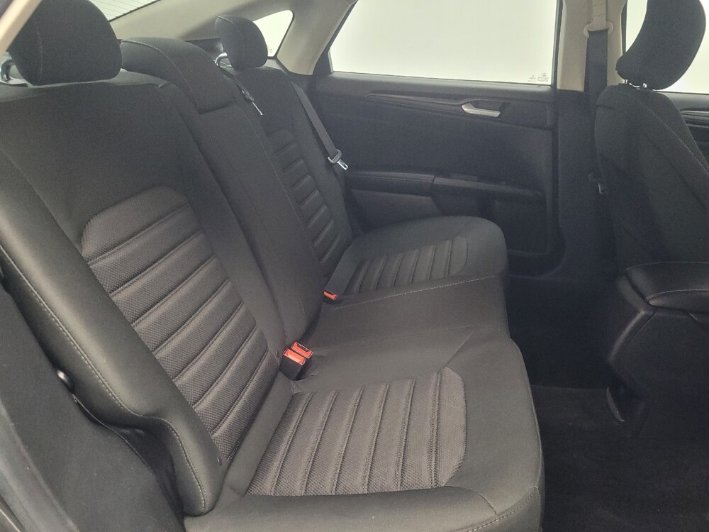 2018 Ford Fusion in Indianapolis, IN 46219 - 18087977 19