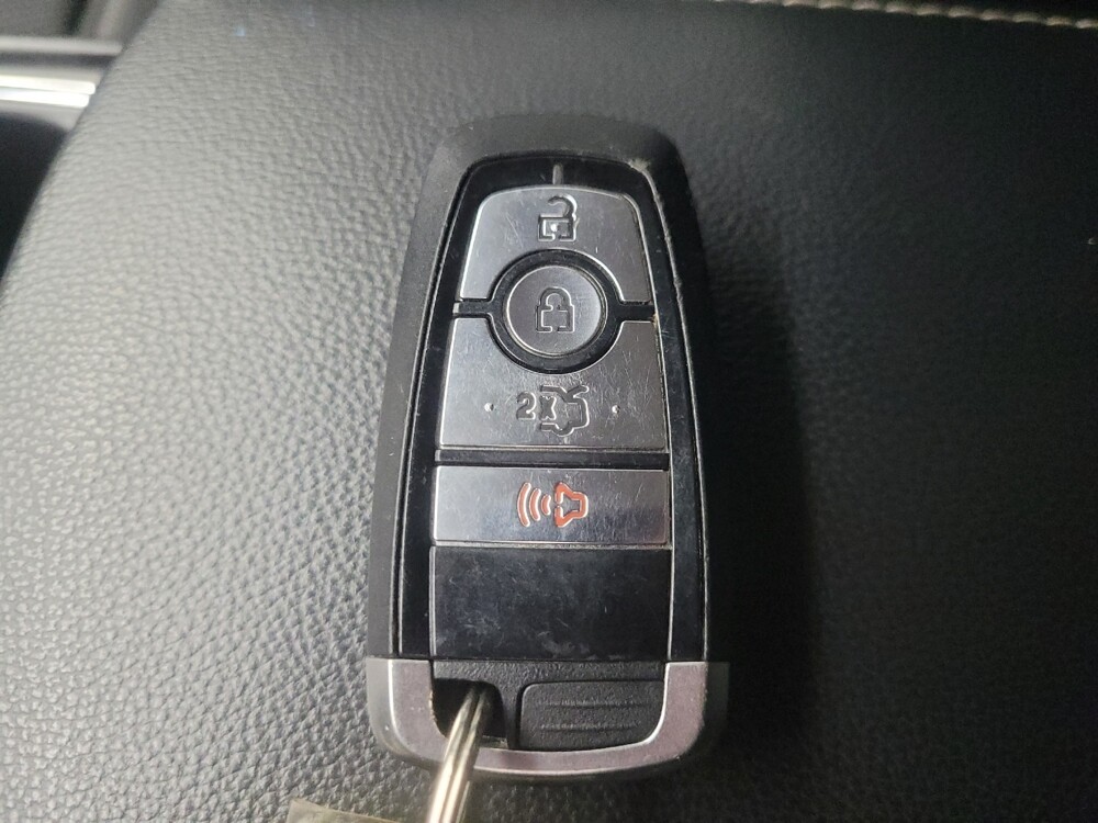 2018 Ford Fusion in Indianapolis, IN 46219 - 18087977 32