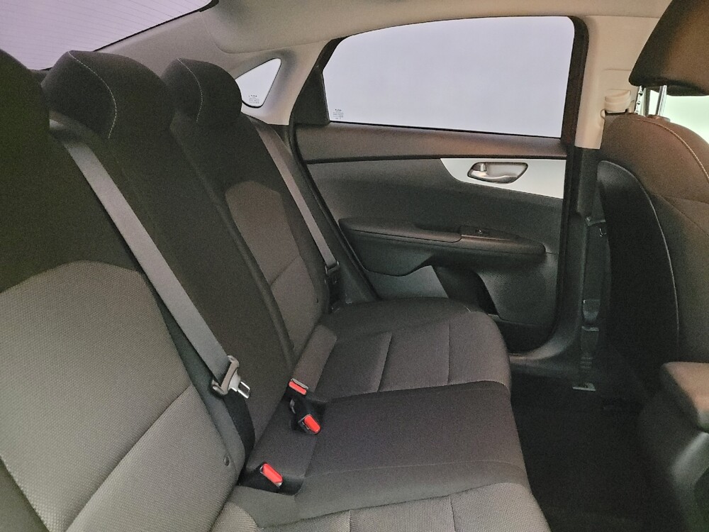 2022 Kia Forte in Phoenix, AZ 85022 - 18087979 19