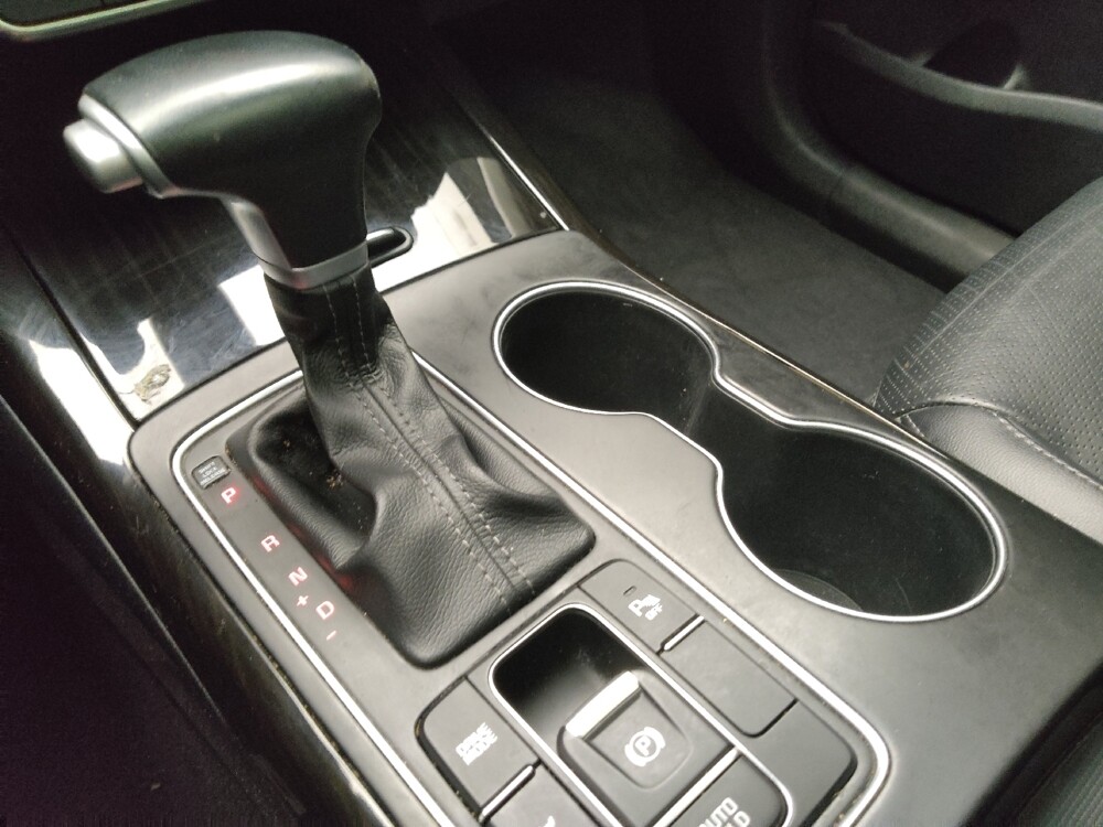 2020 Kia Sorento in Grand Rapids, MI 49508 - 18087980 26