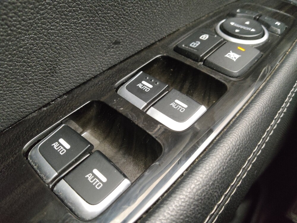 2020 Kia Sorento in Grand Rapids, MI 49508 - 18087980 27