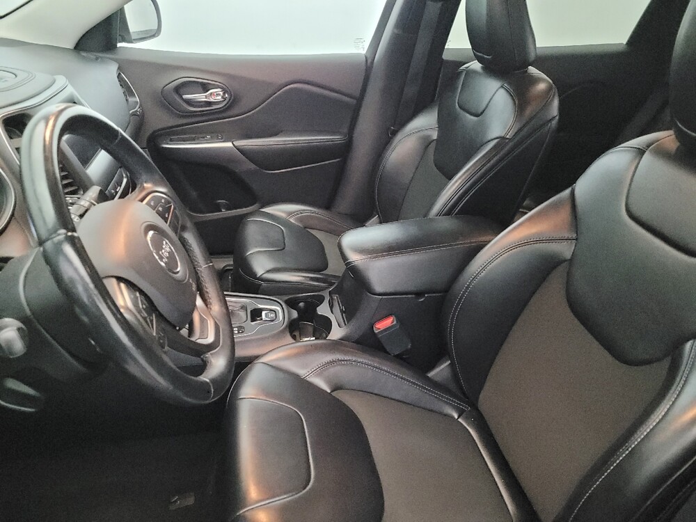 2019 Jeep Cherokee in Williamstown, NJ 8094 - 18087987 17