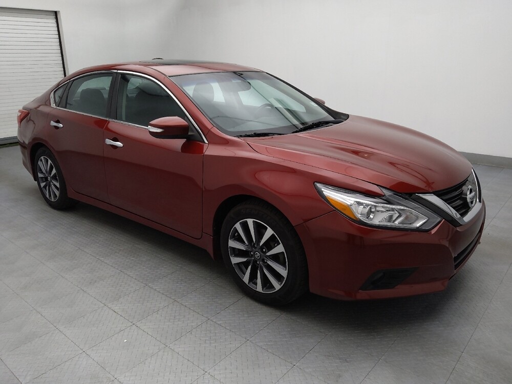 2017 Nissan Altima in Charlotte, NC 28213 - 18087990 11