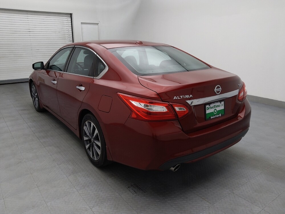 2017 Nissan Altima in Charlotte, NC 28213 - 18087990 5