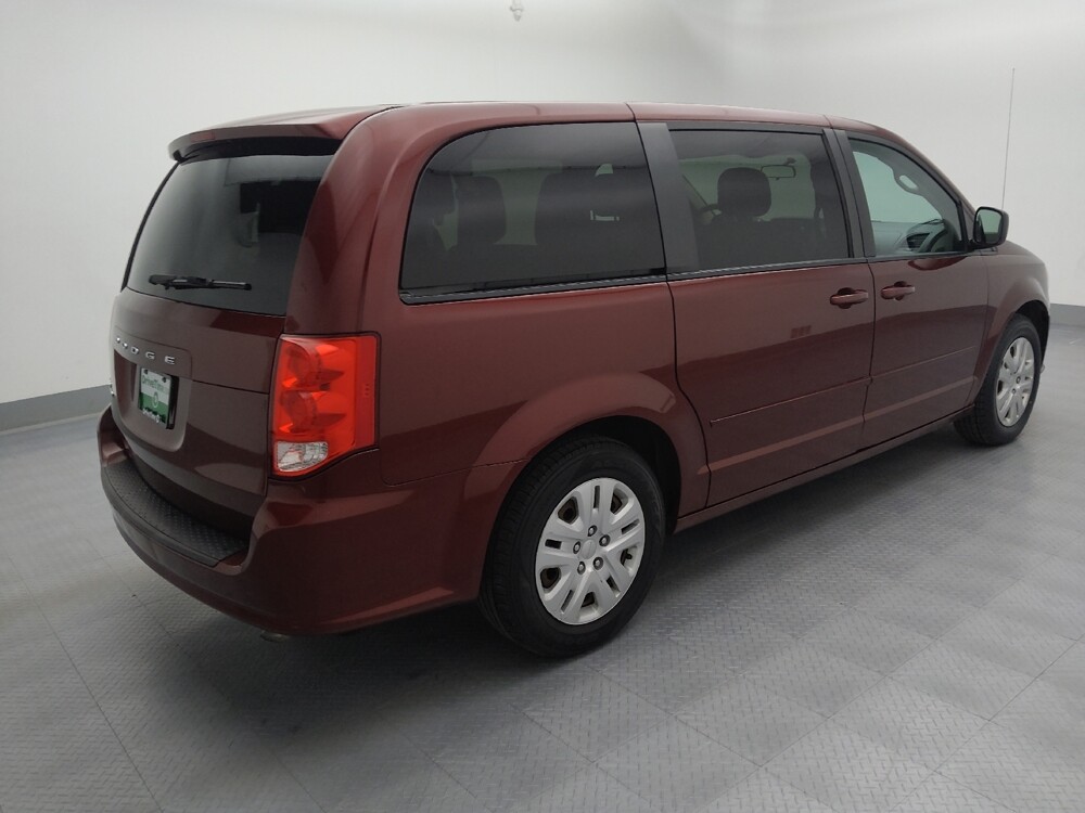 2017 Dodge Grand Caravan in Independence, MO 64055 - 18088007 10