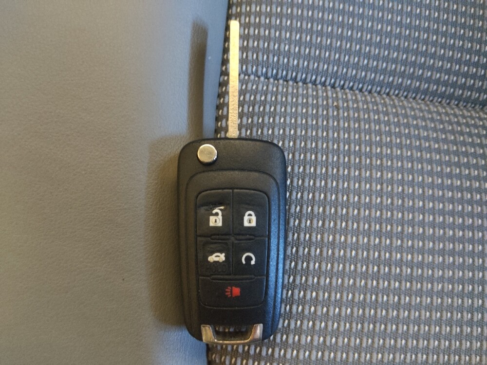 2016 Buick Verano in Macon, GA 31210 - 18088008 32