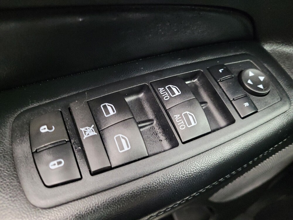 2019 Jeep Grand Cherokee in Memphis, TN 38115 - 18088009 27