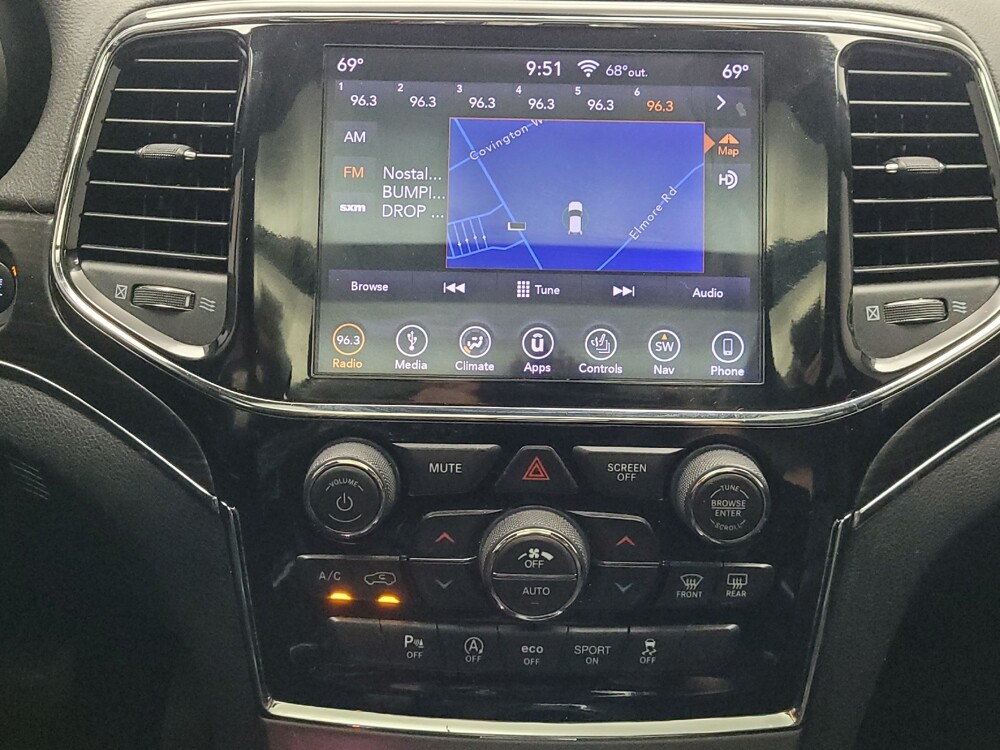 2019 Jeep Grand Cherokee in Memphis, TN 38115 - 18088009 25