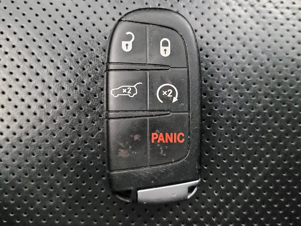 2019 Jeep Grand Cherokee in Memphis, TN 38115 - 18088009 32