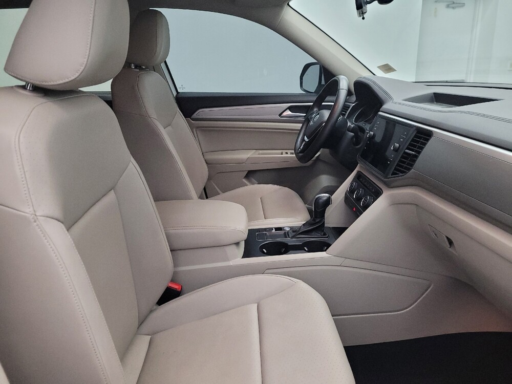 2020 Volkswagen Atlas in Phoenix, AZ 85022 - 18088012 21