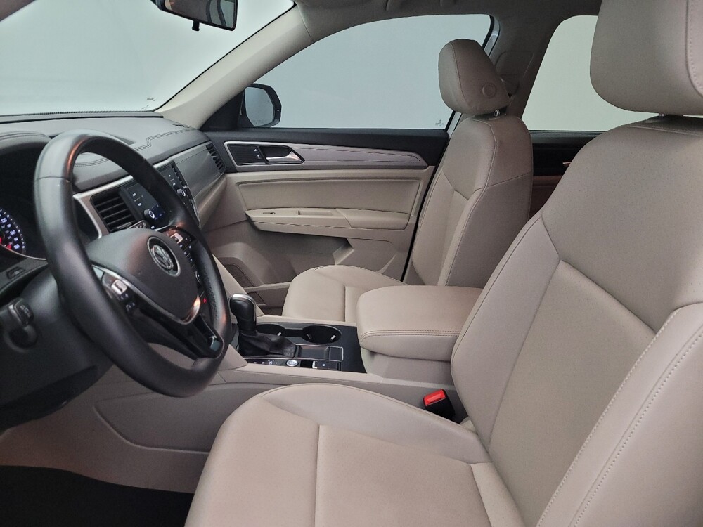 2020 Volkswagen Atlas in Phoenix, AZ 85022 - 18088012 17