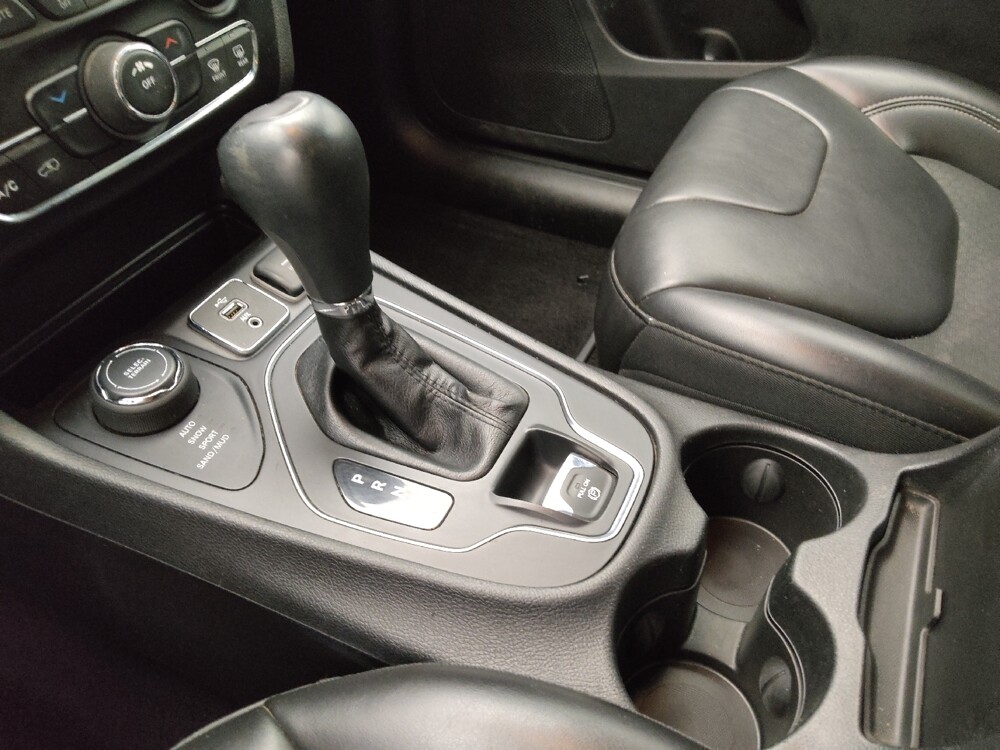 2019 Jeep Cherokee in Denver, CO 80012 - 18088015 26