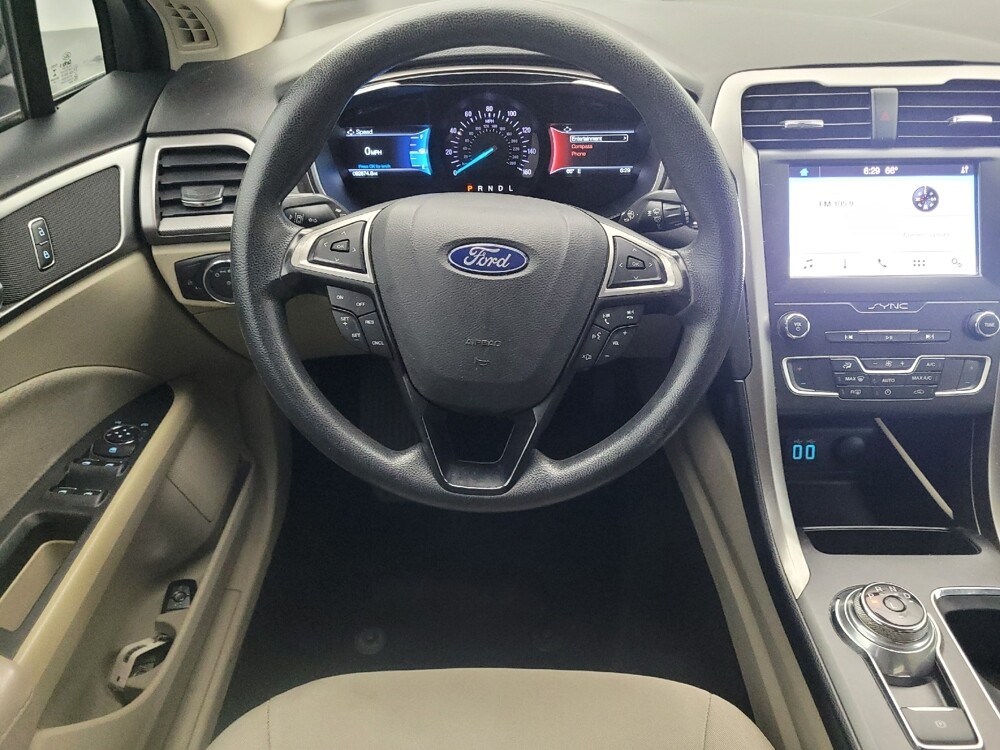 2019 Ford Fusion in Fort Myers, FL 33907 - 18088017 22