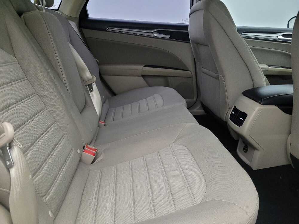 2019 Ford Fusion in Fort Myers, FL 33907 - 18088017 19