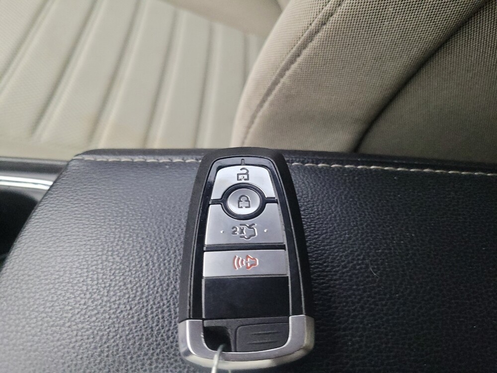 2019 Ford Fusion in Fort Myers, FL 33907 - 18088017 32