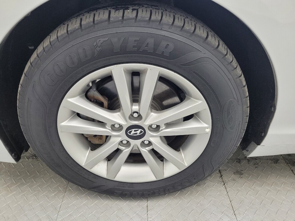 2017 Hyundai Sonata in Chesapeake, VA 23320 - 18088018 31