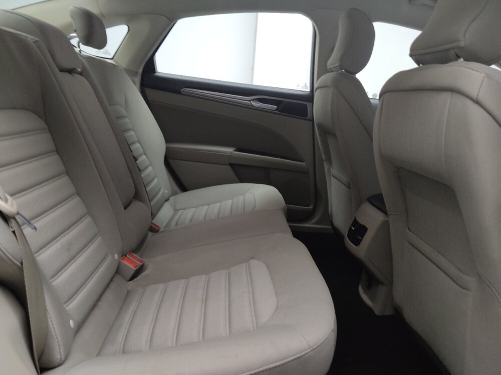 2019 Ford Fusion in Madison, TN 37115 - 18088021 19