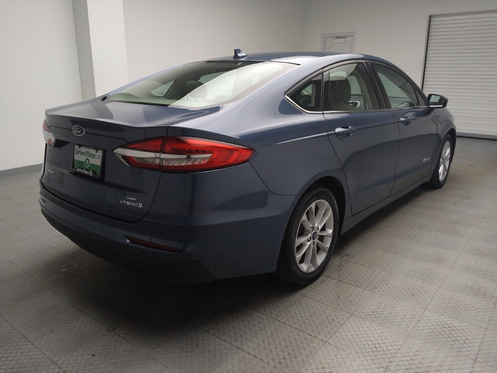 2019 Ford Fusion in Madison, TN 37115 - 18088021 9
