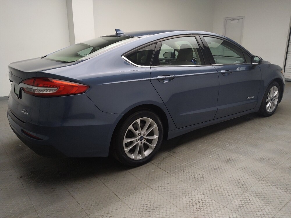 2019 Ford Fusion in Madison, TN 37115 - 18088021 10