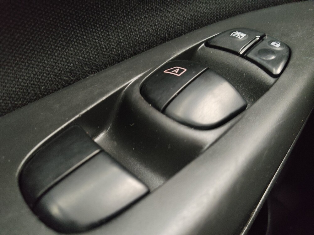 2019 Nissan Sentra in Taylor, MI 48180 - 18088023 27