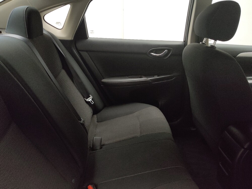 2019 Nissan Sentra in Taylor, MI 48180 - 18088023 19