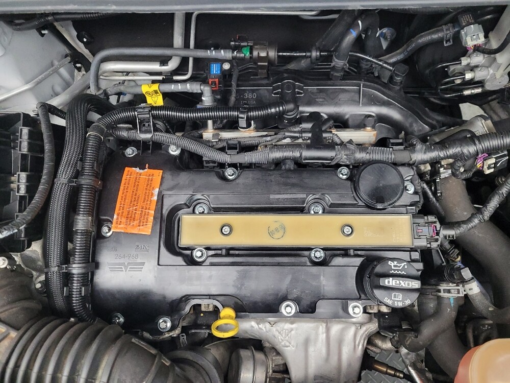 2019 Chevrolet Trax in Madison, TN 37115 - 18088026 30