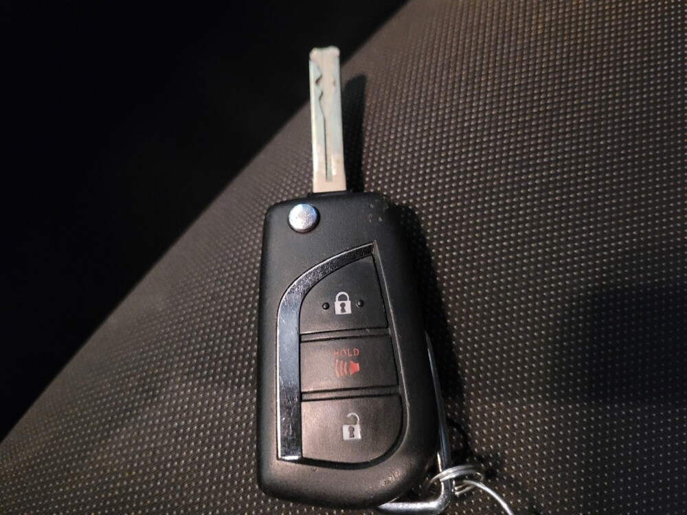 2020 Toyota C-HR in El Paso, TX 79907 - 18088029 32