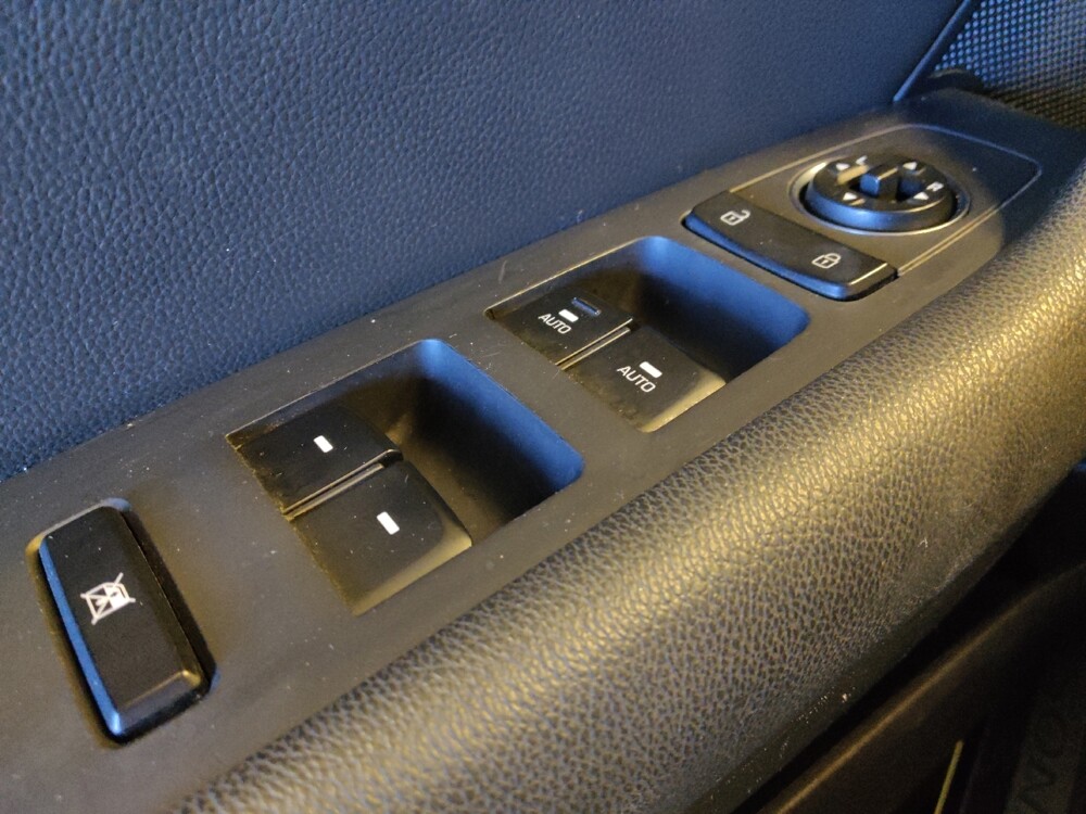 2015 Hyundai Sonata in Albuquerque, NM 87113 - 18088030 27