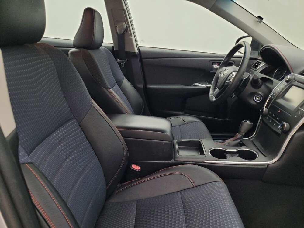 2015 Toyota Camry in Macon, GA 31210 - 18088035 21