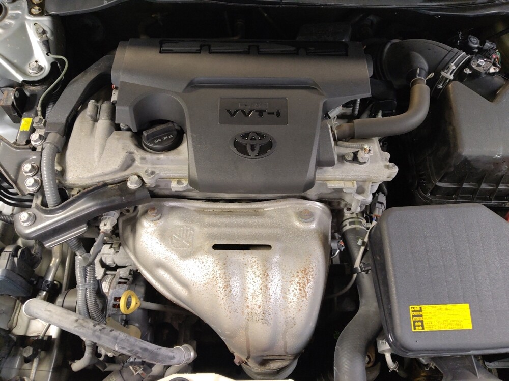 2015 Toyota Camry in Macon, GA 31210 - 18088035 30