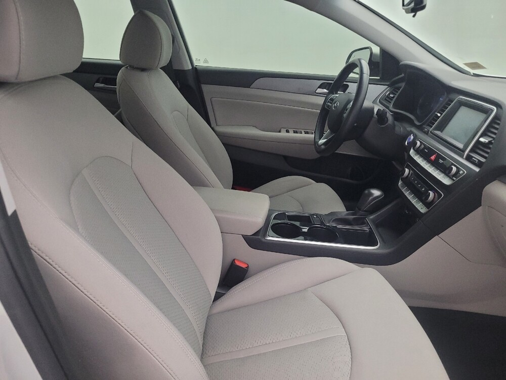 2018 Hyundai Sonata in Macon, GA 31210 - 18088037 21