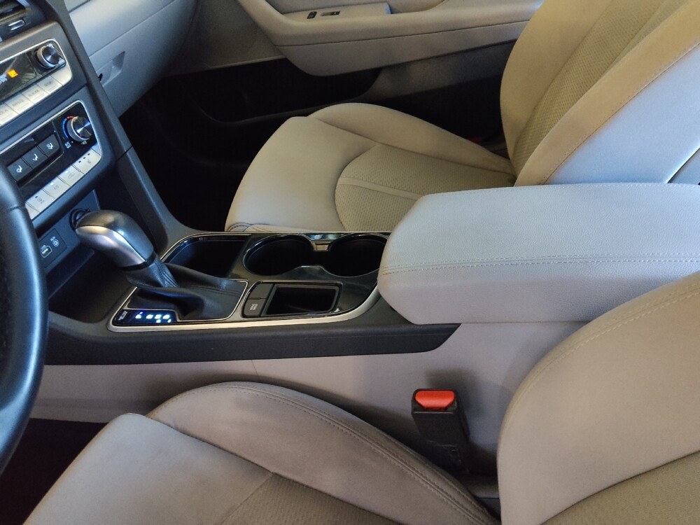 2018 Hyundai Sonata in Macon, GA 31210 - 18088037 26