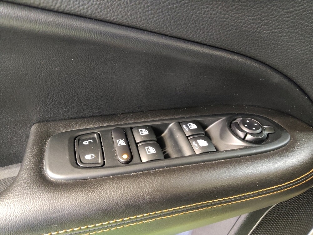 2018 Jeep Compass in Macon, GA 31210 - 18088039 27