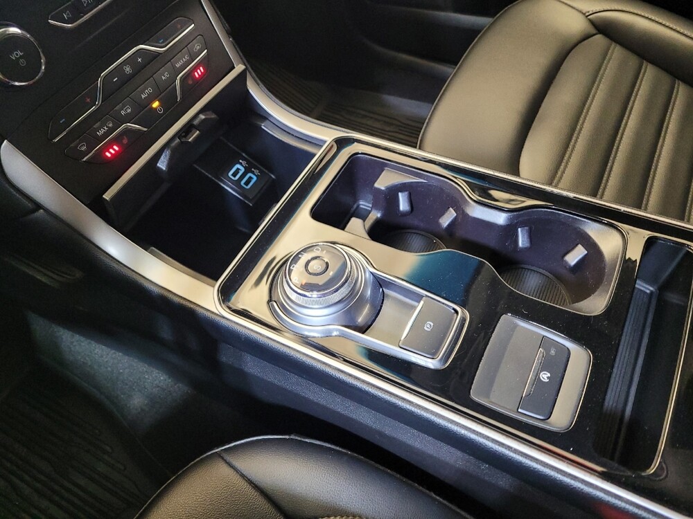 2019 Ford Edge in Cincinnati, OH 45255 - 18088040 26