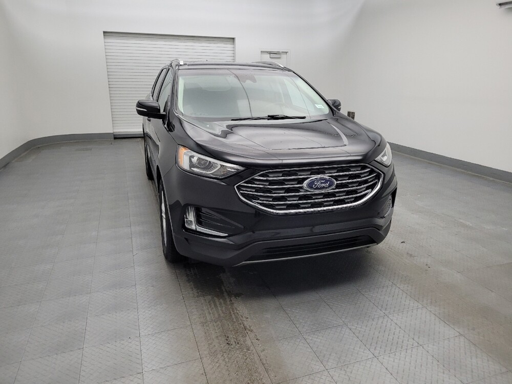 2019 Ford Edge in Cincinnati, OH 45255 - 18088040 14