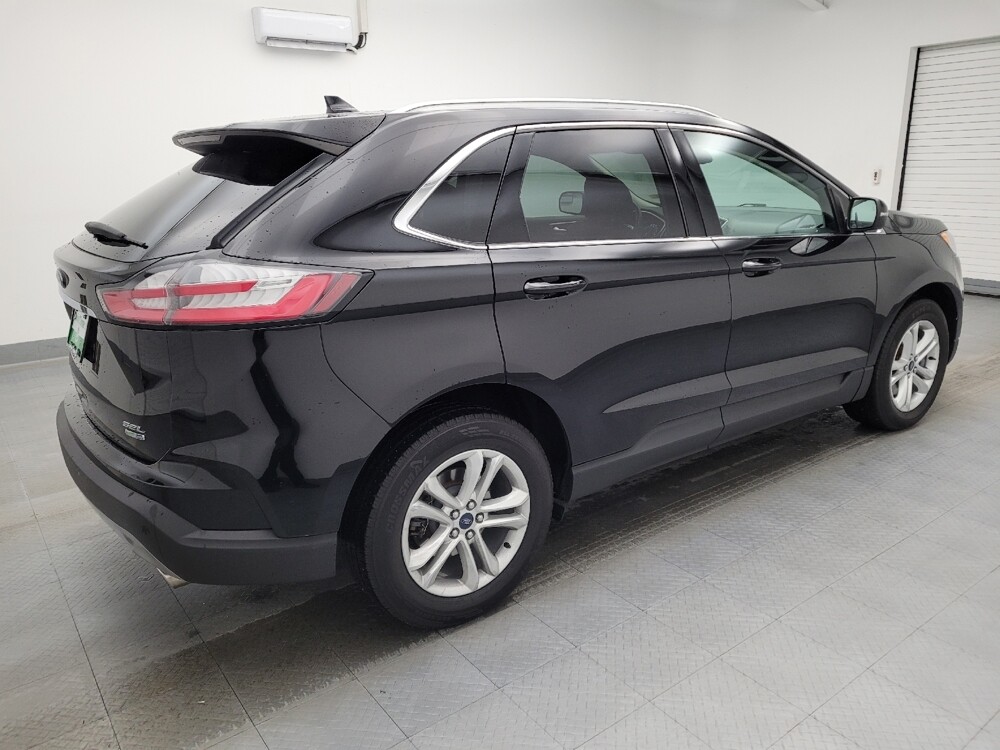 2019 Ford Edge in Cincinnati, OH 45255 - 18088040 10