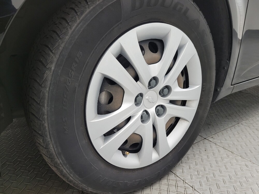 2019 Chevrolet Sonic in Phoenix, AZ 85022 - 18088042 31