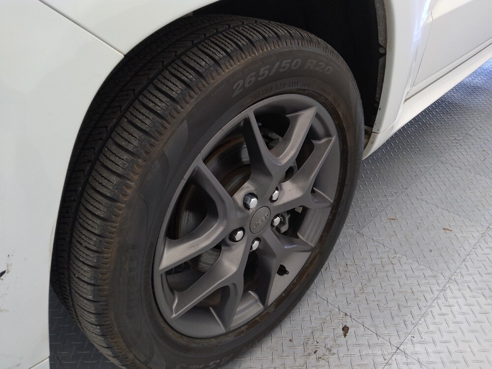 2020 Jeep Grand Cherokee in Independence, MO 64055 - 18088045 31