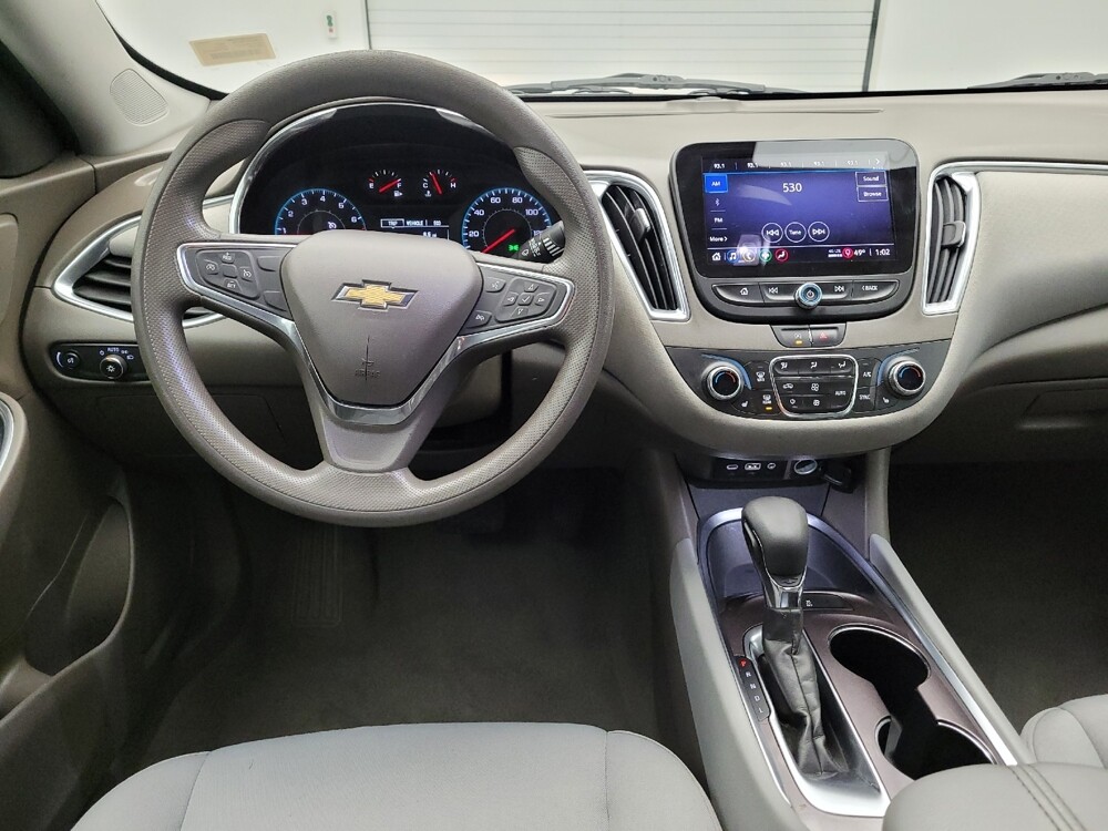 2021 Chevrolet Malibu in Fairfield, OH 45014 - 18088046 22