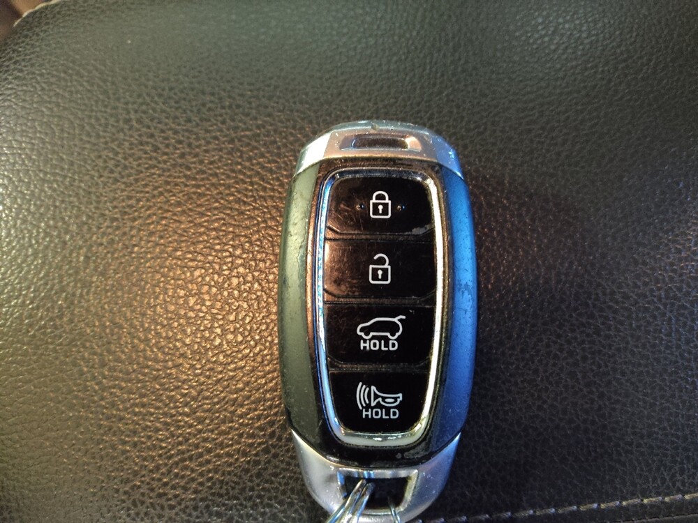 2018 Hyundai Elantra in Fort Myers, FL 33907 - 18088047 32