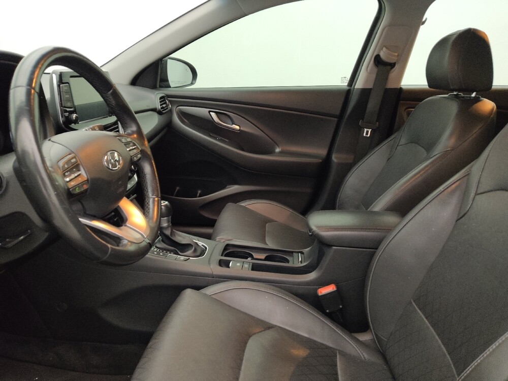 2018 Hyundai Elantra in Fort Myers, FL 33907 - 18088047 17