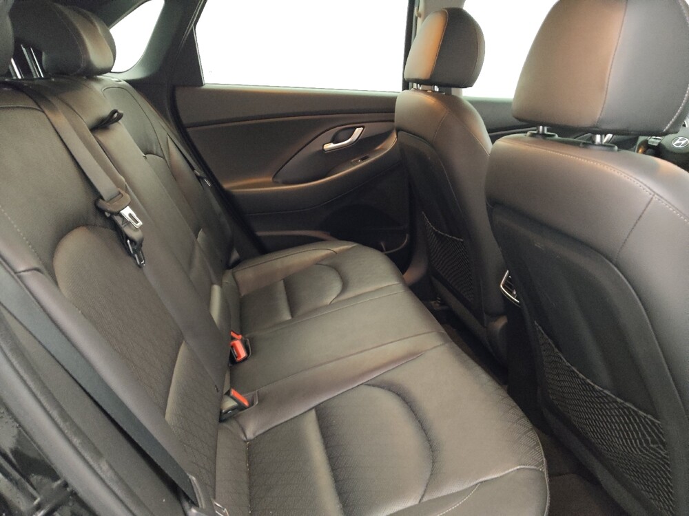 2018 Hyundai Elantra in Fort Myers, FL 33907 - 18088047 19