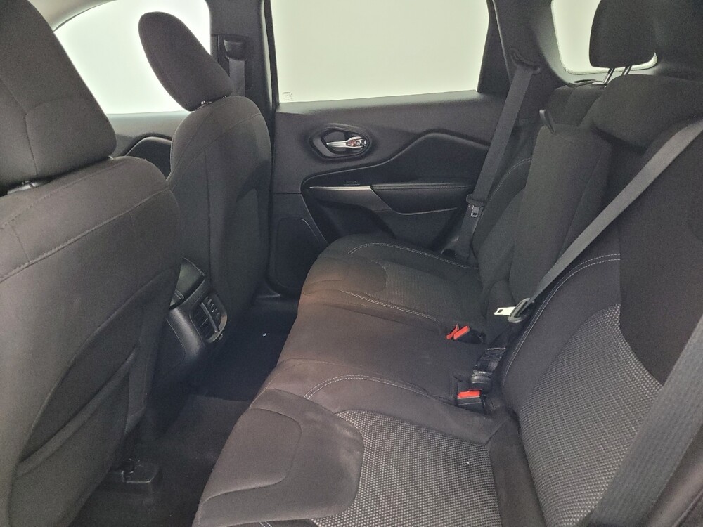 2020 Jeep Cherokee in Greenville, NC 27834 - 18088050 18