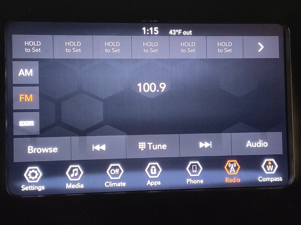 2020 Jeep Cherokee in Greenville, NC 27834 - 18088050 25