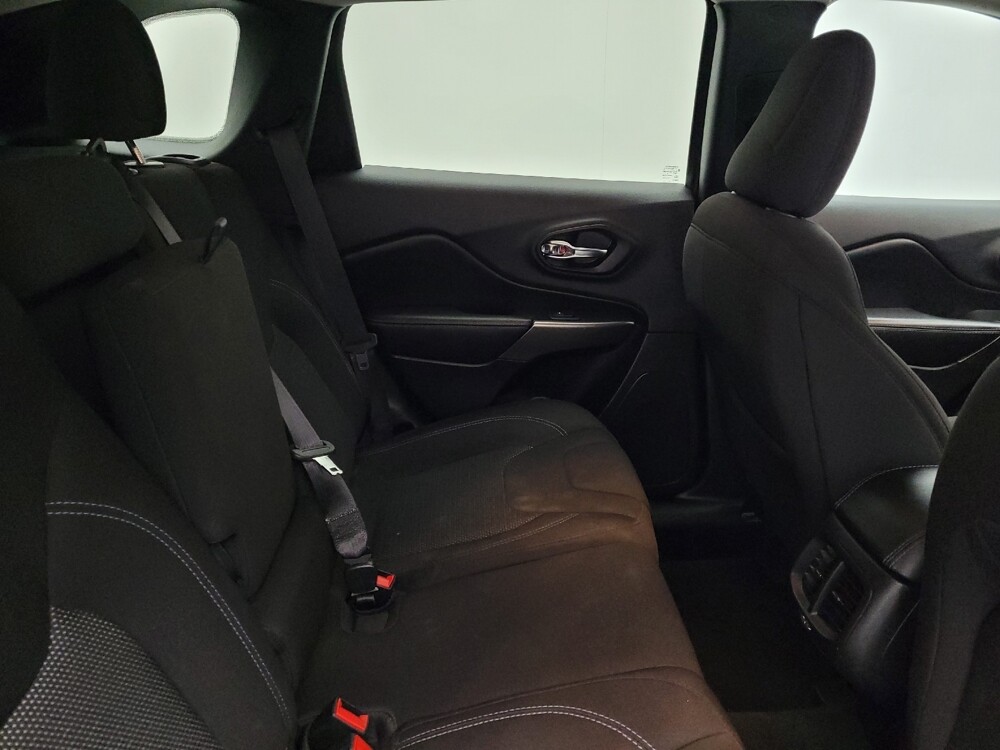 2020 Jeep Cherokee in Greenville, NC 27834 - 18088050 19