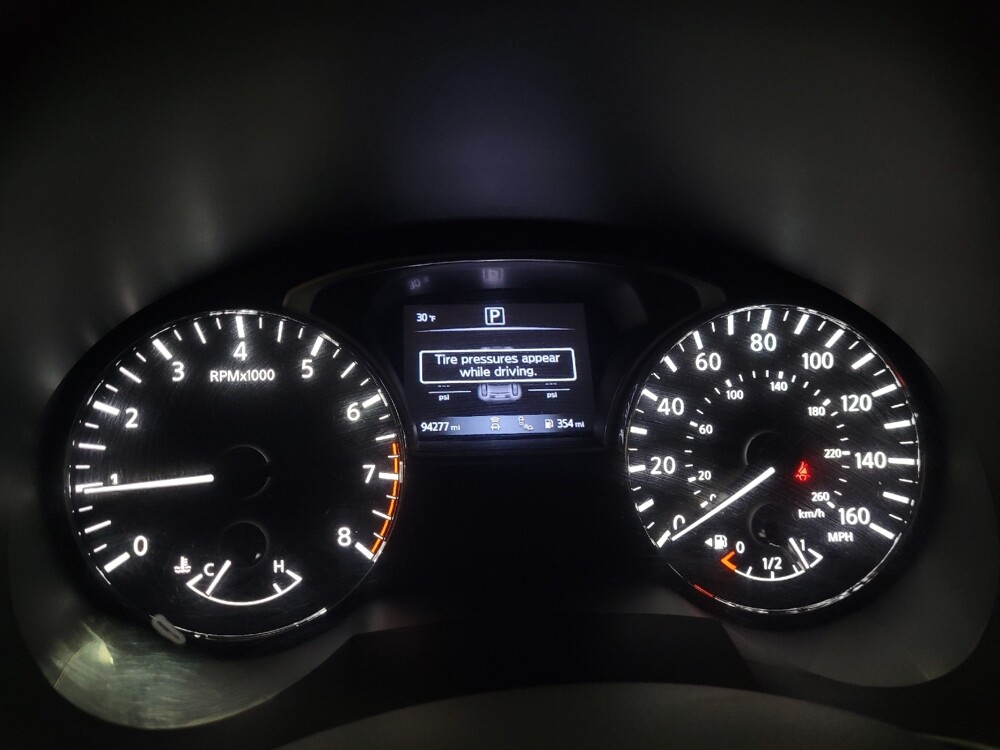 2017 Nissan Altima in Glen Burnie, MD 21061 - 18088052 23