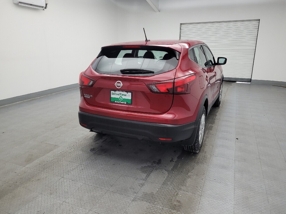 2017 Nissan Rogue Sport in Cincinnati, OH 45255 - 18088056 7